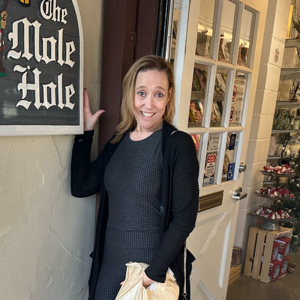 Meet your Posher, Danette